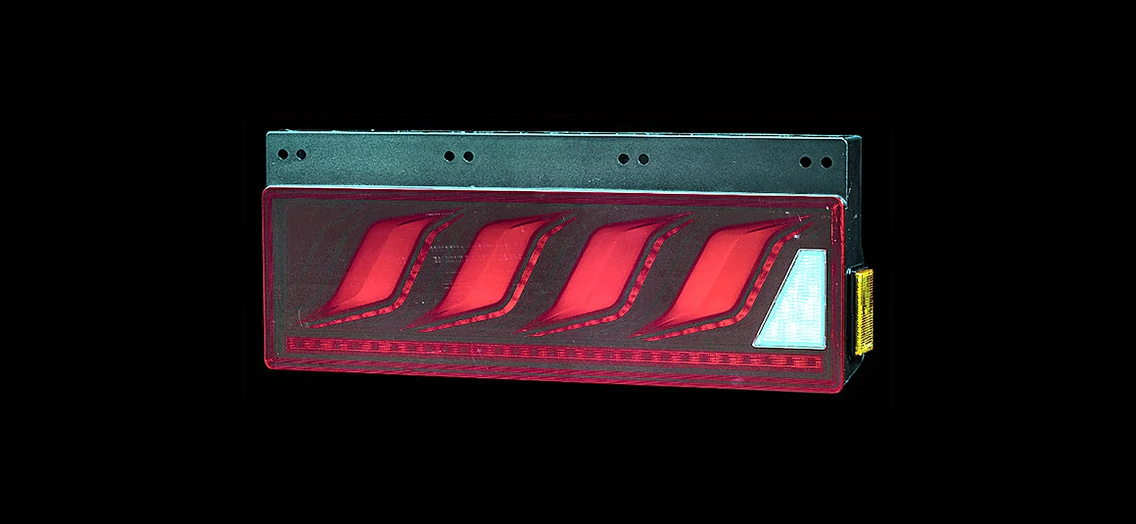 OIRAN HOMURA M flame-motif LED truck tail lamp, product view
