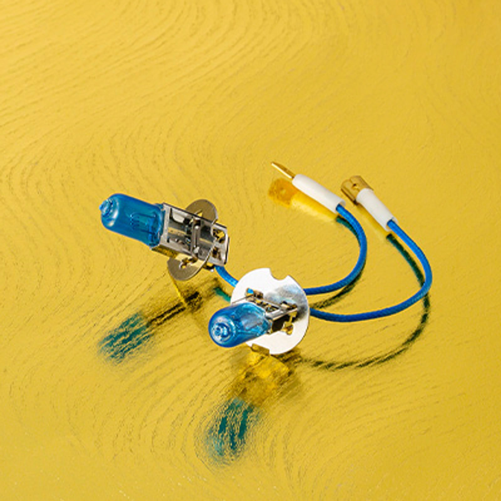 Official OIRAN white H3 halogen bulb pair with fitted leads
