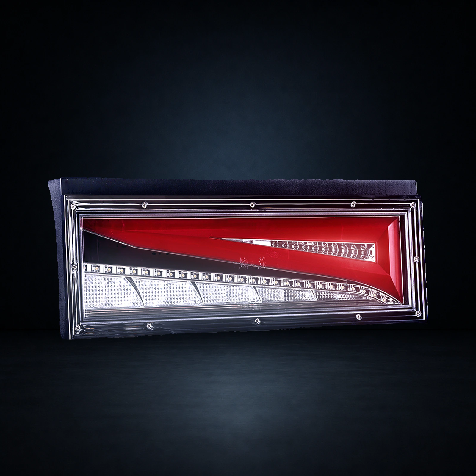 OIRAN HAYATE full-LED truck tail lamp — 123-LED rear combination light