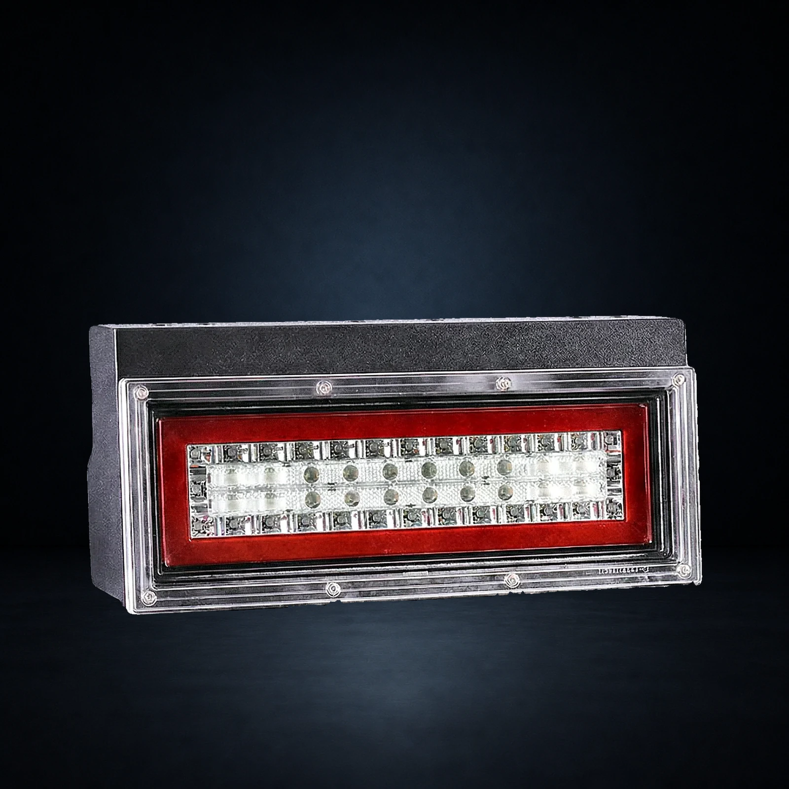 OIRAN JUNIOR compact LED tail lamp for 1t–2t trucks — 12/24V rear combination light